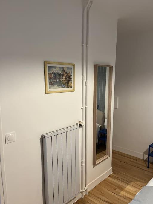 Apartment Number 7 Pantin